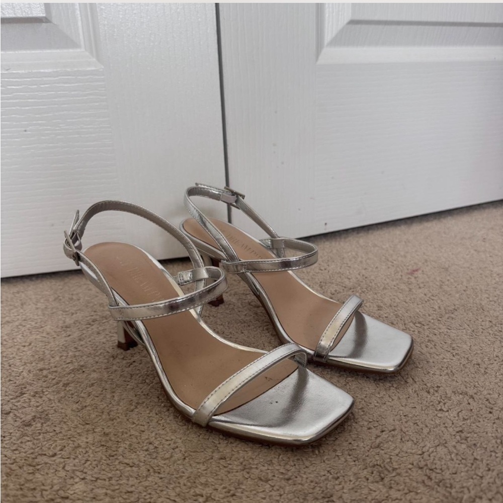 Windsor Silver Heels